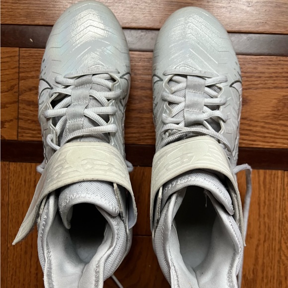 Nike Alpha molded cleats - Picture 2 of 6